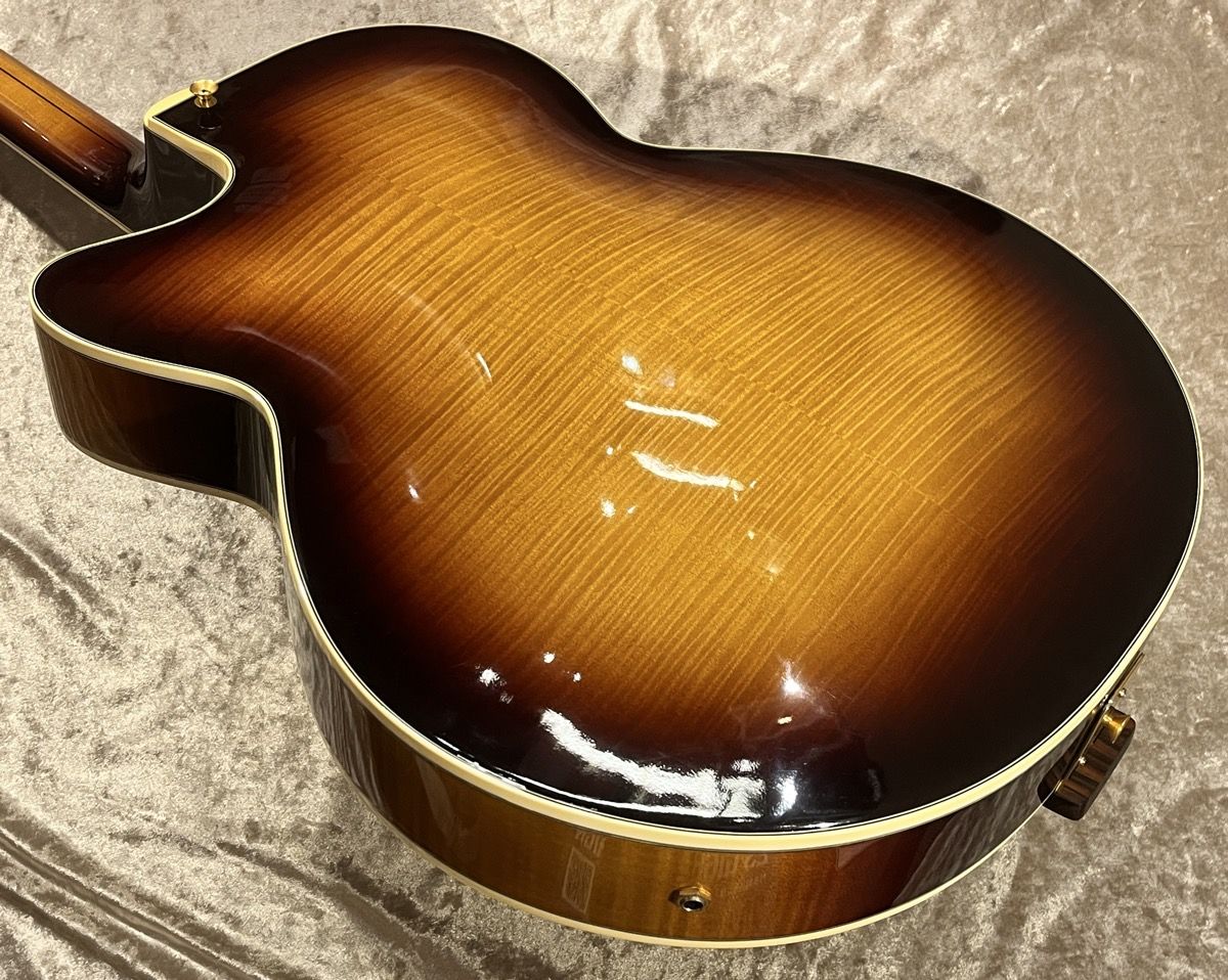 Angelica New Yorker Sunburst | 【クロサワ楽器店オンライン