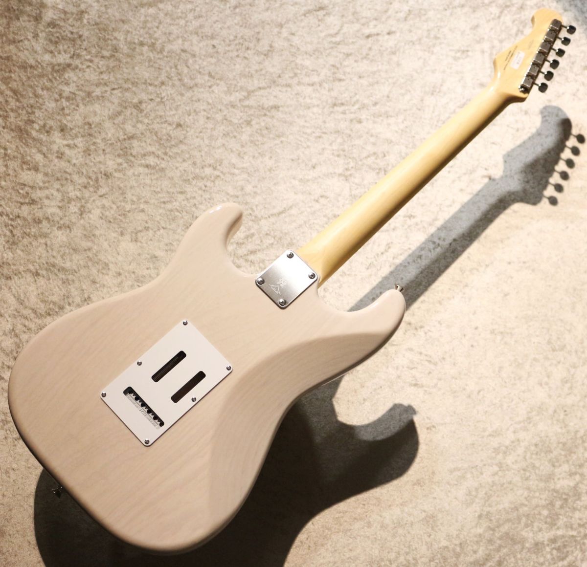 NST100MAH ~White Blonde~ #D250065 | 【クロサワ楽器店オンライン