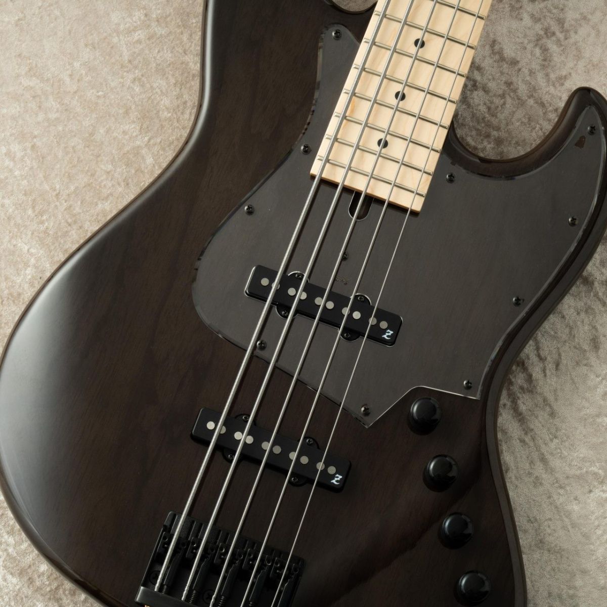 吉沢ページ X-50 XENON ISHIKAWA Signature Model -Transparent Black