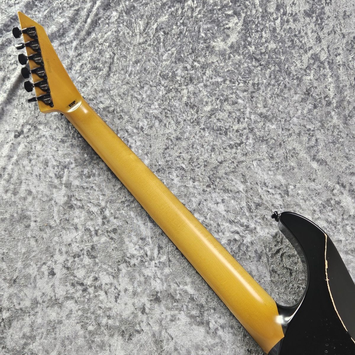 KH-2 Vintage -Distressed Black(Lacquer) with Sticker