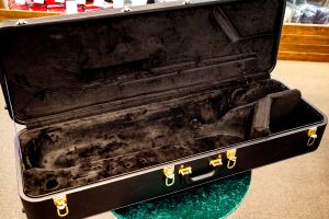 YANAGISAWA BARITONE SAXOPHONE ORIGINAL HARD CASE (USED