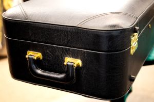 YANAGISAWA BARITONE SAXOPHONE ORIGINAL HARD CASE (USED