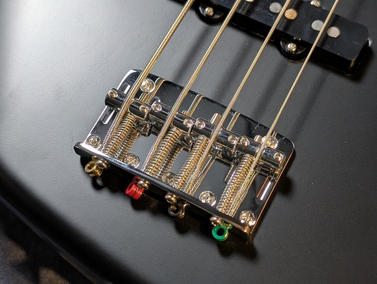 JB-4C R CR -Matt Black MH- | 【クロサワ楽器店オンラインショップ