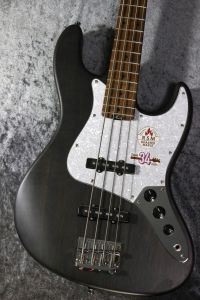 Bacchus 4弦ベース アクティブ Bacchus 4弦ベース アクティブ - メルカリ