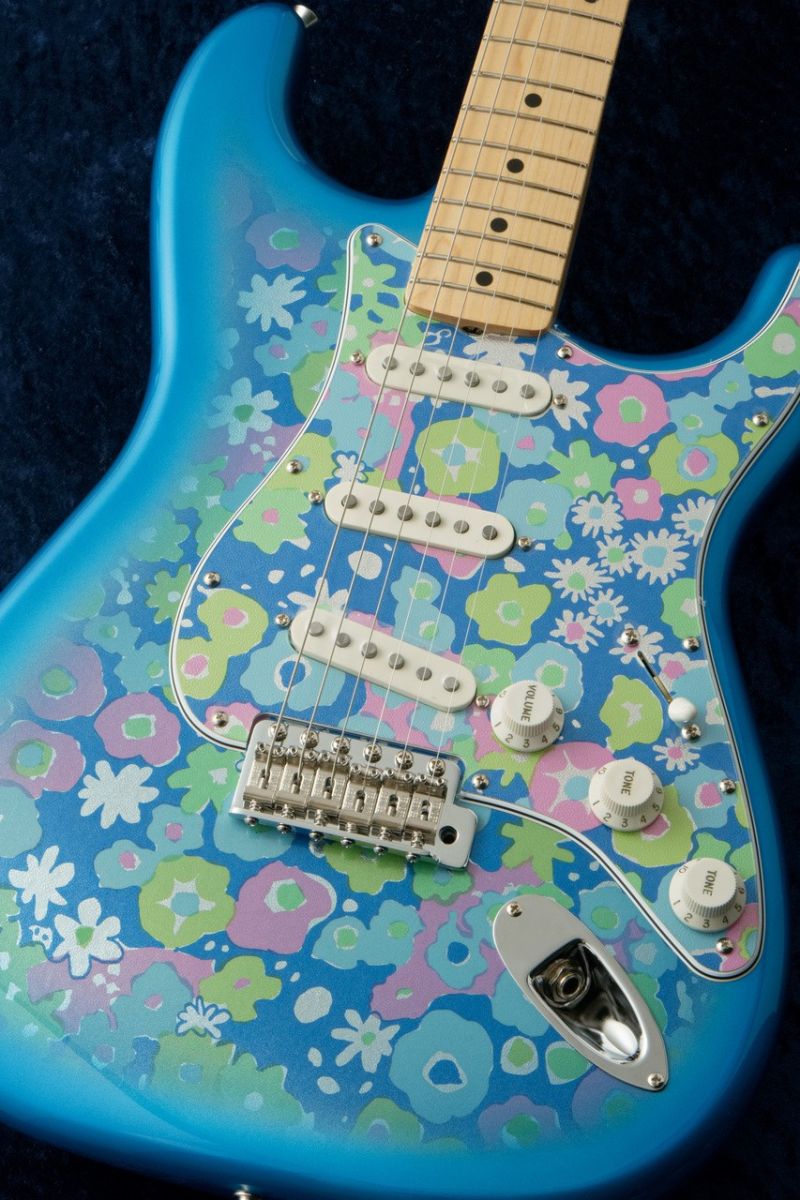 Made in Japan Limited Stratocaster -Blue Flower-#JD25015744