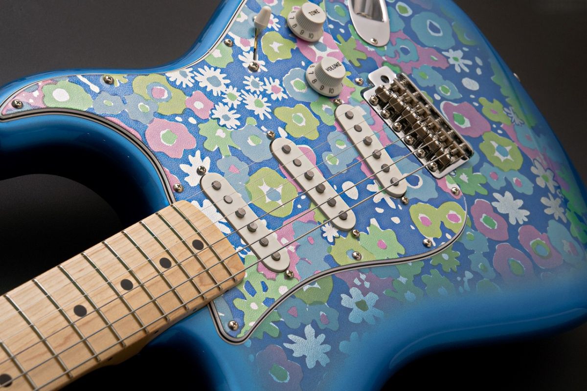 【出品7/19（土）まで！】FenderJapan Stratocaster Late 90s Fender Stratocaster Sunburst Crafted in Japan w