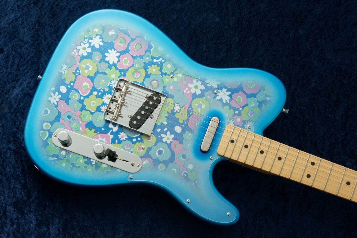ギター Fender Japan Blue Flower Telecaster Fender Japan Unveils Limited Edition 'Blue Flower Collection