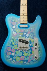 Fender Japan Telecaster 青 ギターケース付き Fender Made in Japan Made in Japan Hybrid II Telecaster