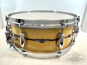 アカムトルム まとめ売り NINJA STOCK SIZE BLACK AND YELLOW ALL STAR WHEELS 06-11