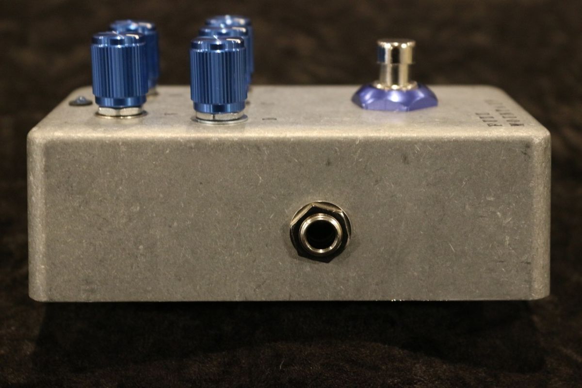 Fuzz Mountain | 【クロサワ楽器店オンラインショップ】いい楽器