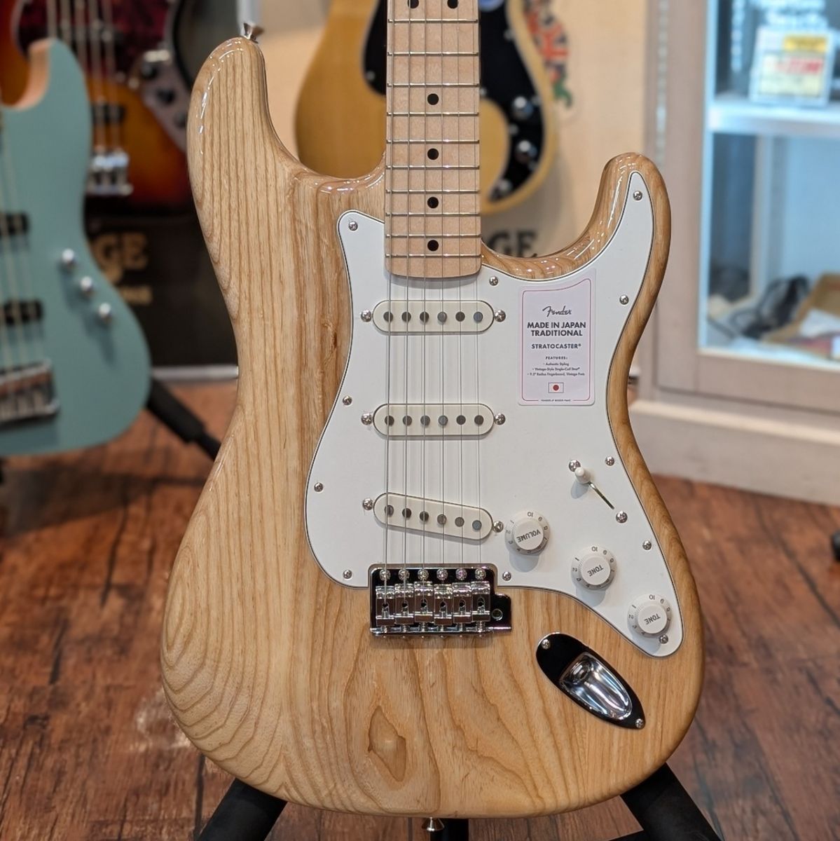 FSR Made in Japan Traditional 60s Stratocaster Fiesta Red