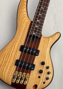 美品 Ibanez アコースティックベース 4弦 ケース付き（【楽天