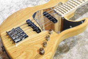 BK4 -Natural #041974 | 【クロサワ楽器店オンラインショップ】いい