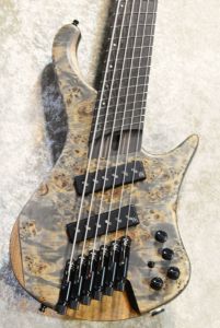 6弦エレキベース Squier by Fender Affinity Series Jazz Bass VI Black Metallic