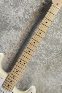 Eric Clapton Stratocaster Olympic White #US23120345 | 【クロサワ