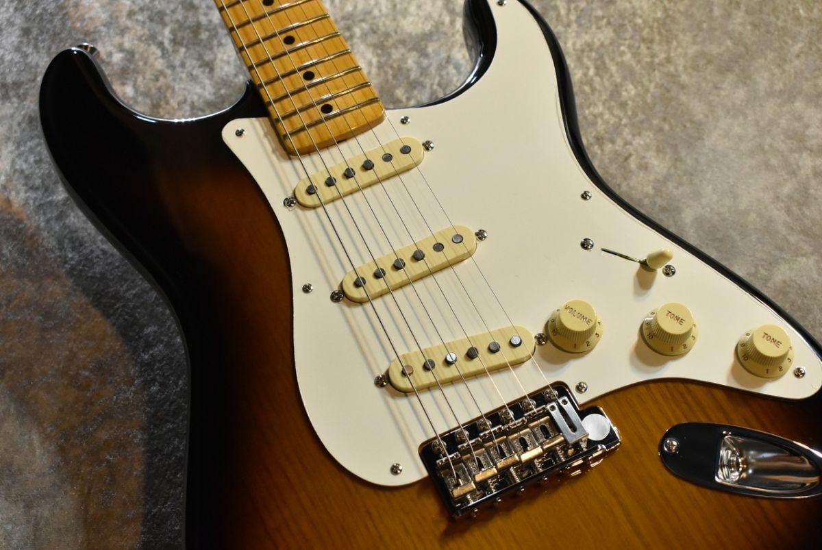 Eric Johnson 1954 Virginia Stratocaster 2-Color Sunburst #VA01461