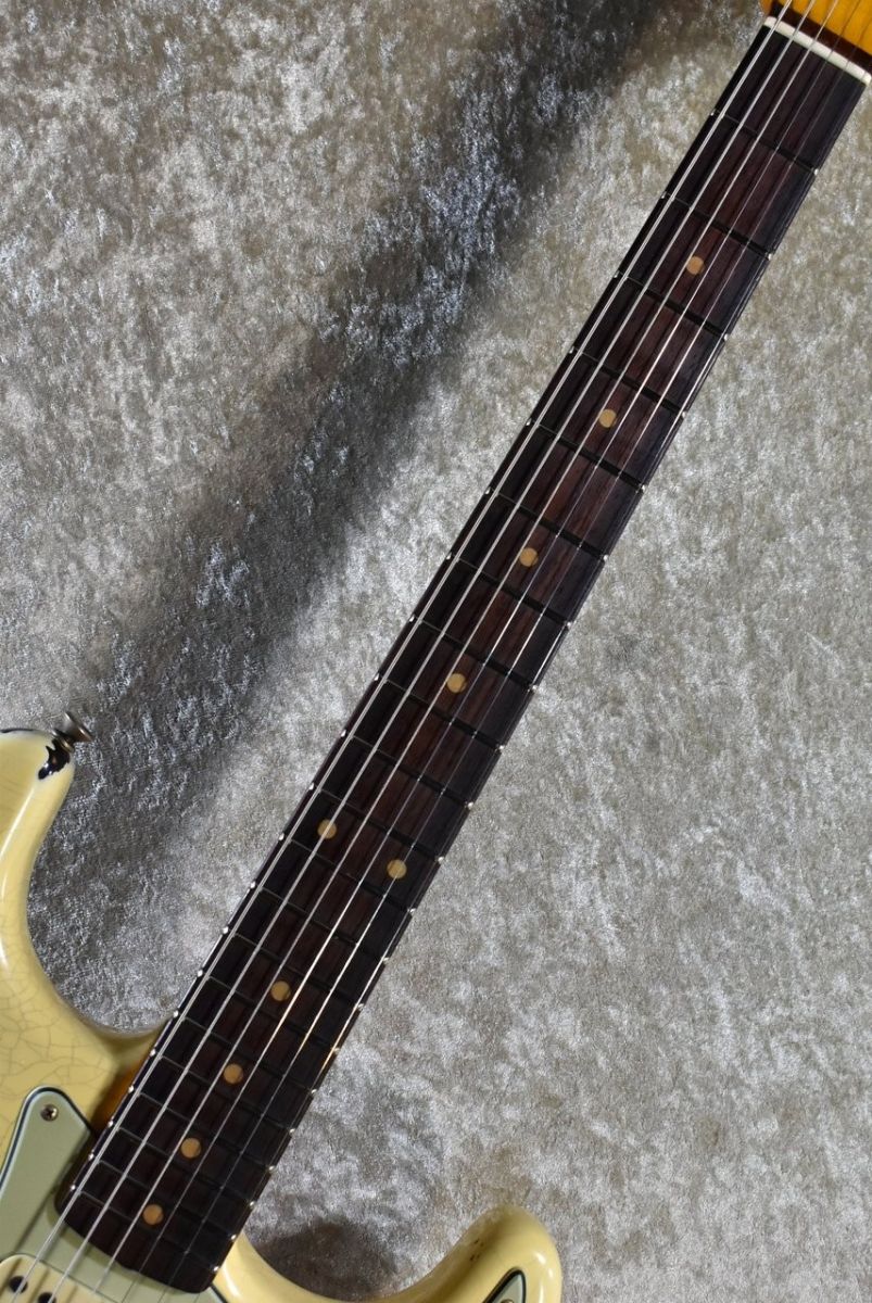 1961 Stratocaster Heavy Relic Aged V.White over 3TS CZ577893