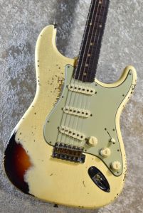 Fender Custom Shop 1961 Stratocaster Heavy Relic Aged V.White over 3TS CZ577893 【極上レリック個体!】