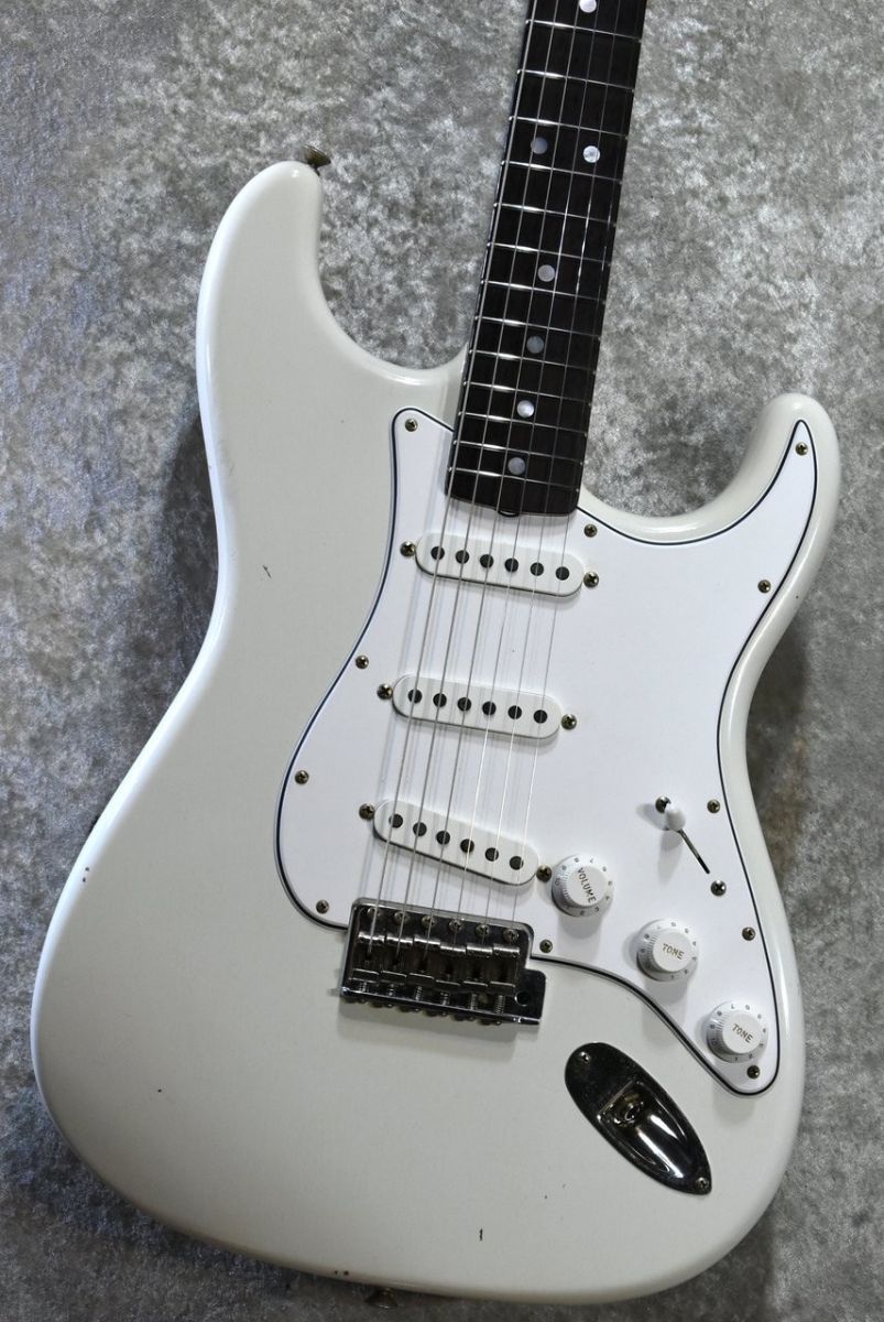 1969 Stratocaster Journeyman Relic Aged Olympic White CZ586827