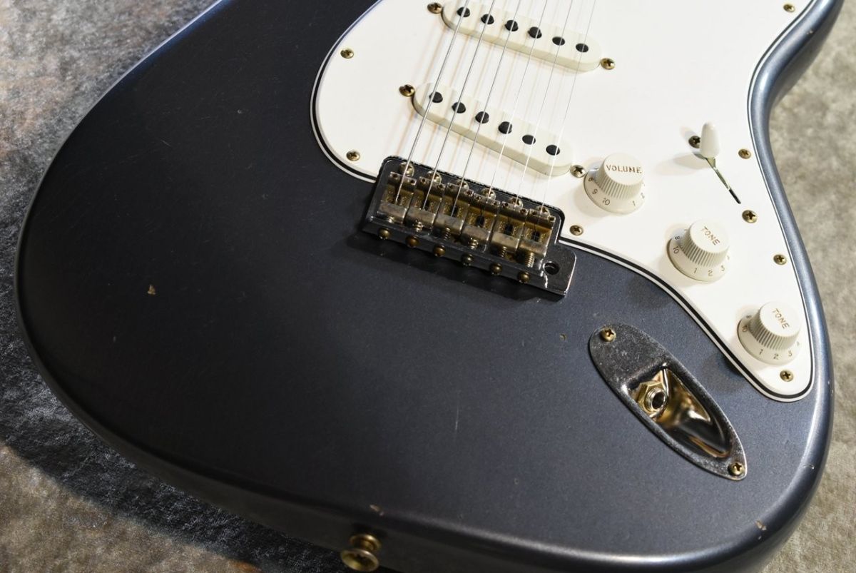 1969 Stratocaster Journeyman Relic Charcoal Frost Metallic
