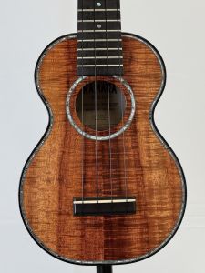 Kamaka HF-1D2 【USED】【2021年製】