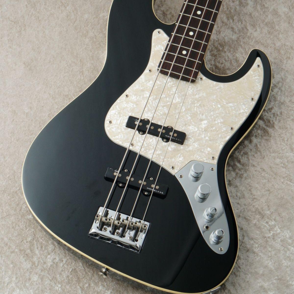 Made in Japan Modern Jazz Bass -Black- 2019年製 | 【クロサワ楽器店