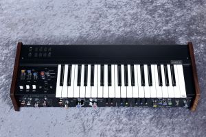qanuta KORG アナログシンセサイザー 37鍵 KORG minilogue xd 37鍵盤 アナログシンセサイザー 1台限定新品