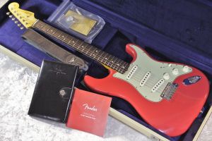 Squier by Fender SONIC STRATOCASTER HT Laurel Fingerboard