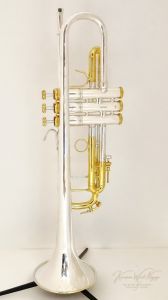 【中古】 金管楽器とその歴史/音楽之友社/アンソニー・ベインズ 中古、金管楽器の管楽器検索結果一覧 | 【クロサワ楽器店