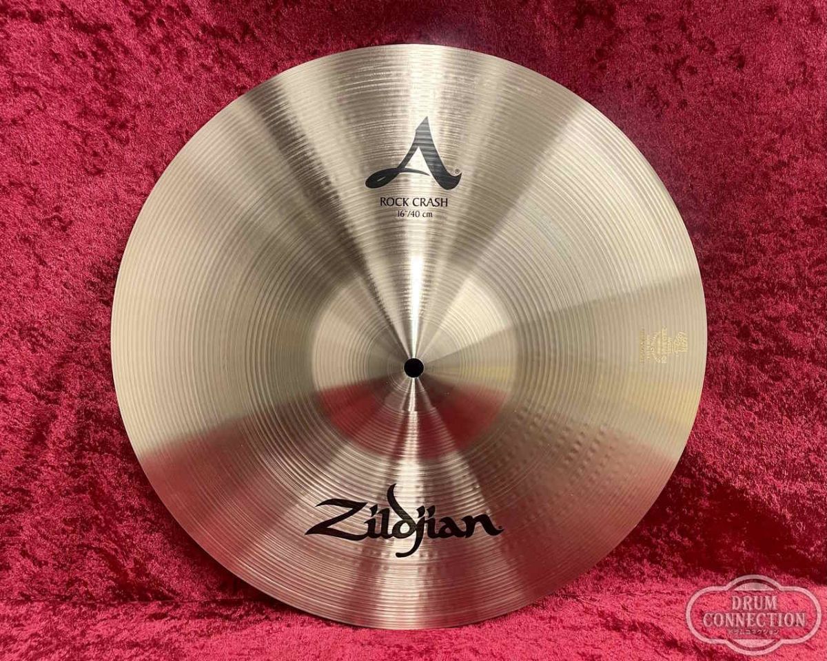 A Zildjian Rock Crash Heavy 16