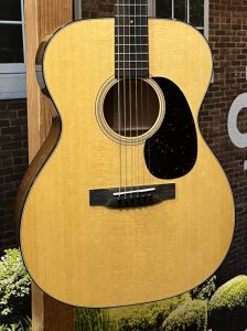 Martin、ハードケースのアコースティックギター検索結果一覧