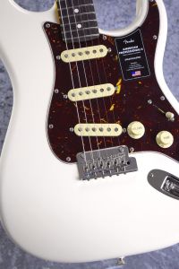 Fender American Professional II Stratocaster RW / Olympic White [#US240042745][3.68kg]