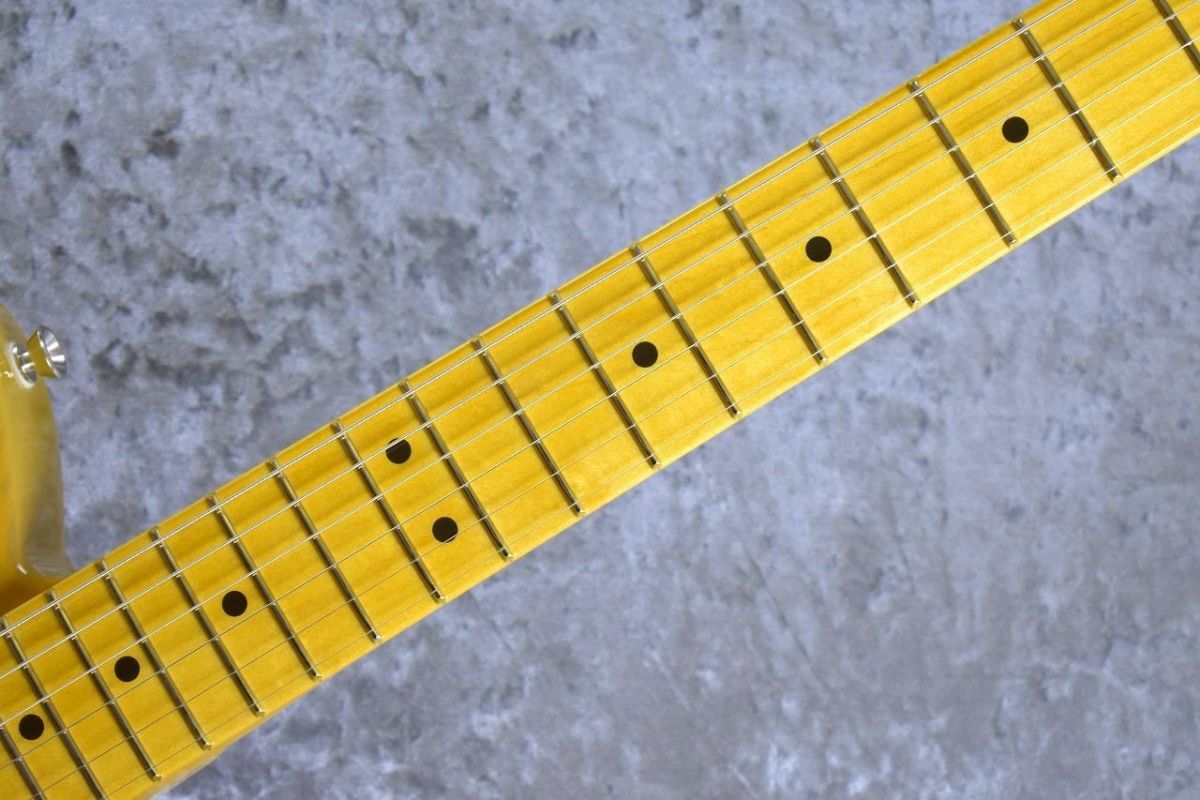 American Professional II Telecaster MN / Butterscotch Blonde