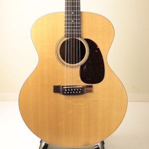 ナチュラル / 木目 系、スプルースのアコースティックギター検索
