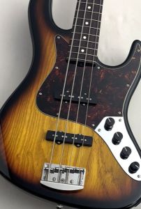 好評にて期間延長】 Fender Japan JB-STD サンバースト 4弦