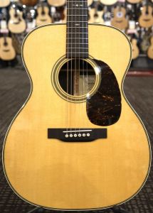 Martin、ローズウッドのアコースティックギター検索結果一覧