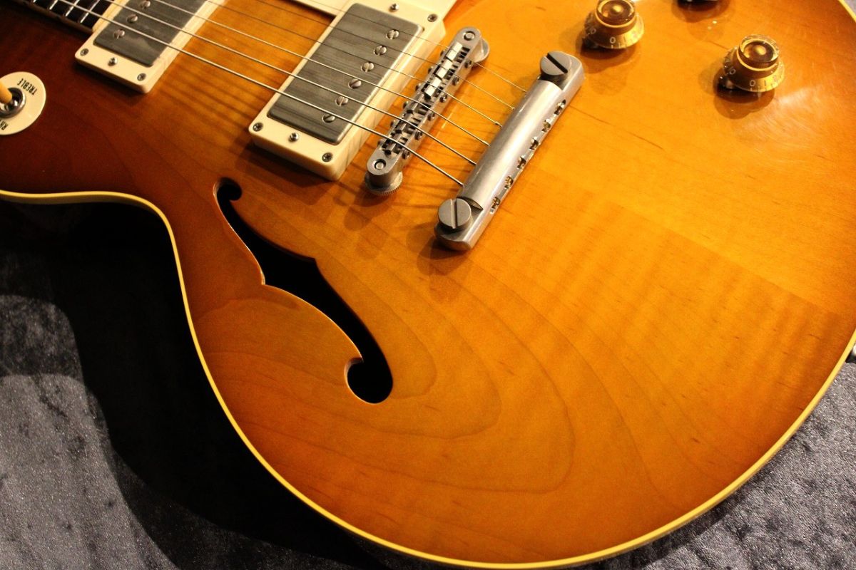 Burned Standard Hollow Sunburst | 【クロサワ楽器店オンライン