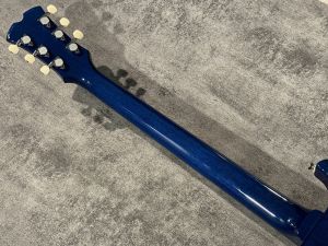 【現金特価】 Rabbit is USA-2 Korina Blue | 【クロサワ楽器店オンライン ギター