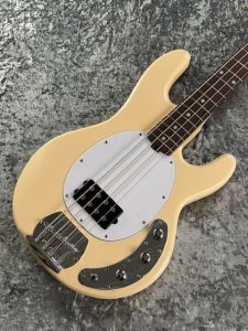 Sterling by MUSIC MAN SUB RAY 4 - Vintage Cream - 【3.94㎏】