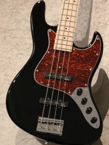 sadowsky ベース　ほぼ新品　人気商品 エレキベース Sadowsky MetroExpress Hybrid P/J Bass Maple Fingerboard 5