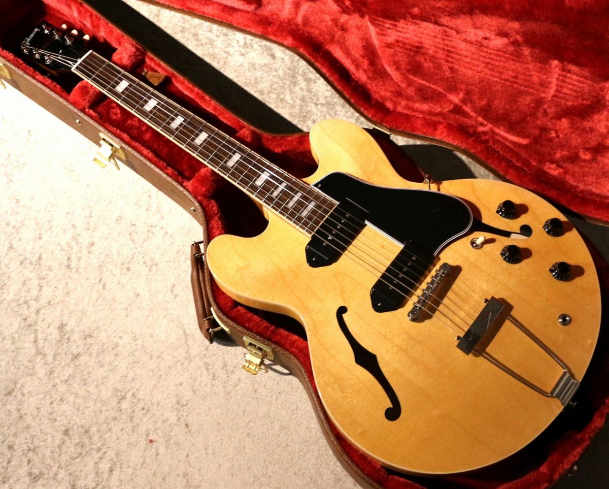 【美品】Gibson ES-330 フルアコ P-90 ハードケース 美品】Gibson ES-330 フルアコ P-90 ハードケース - メルカリ