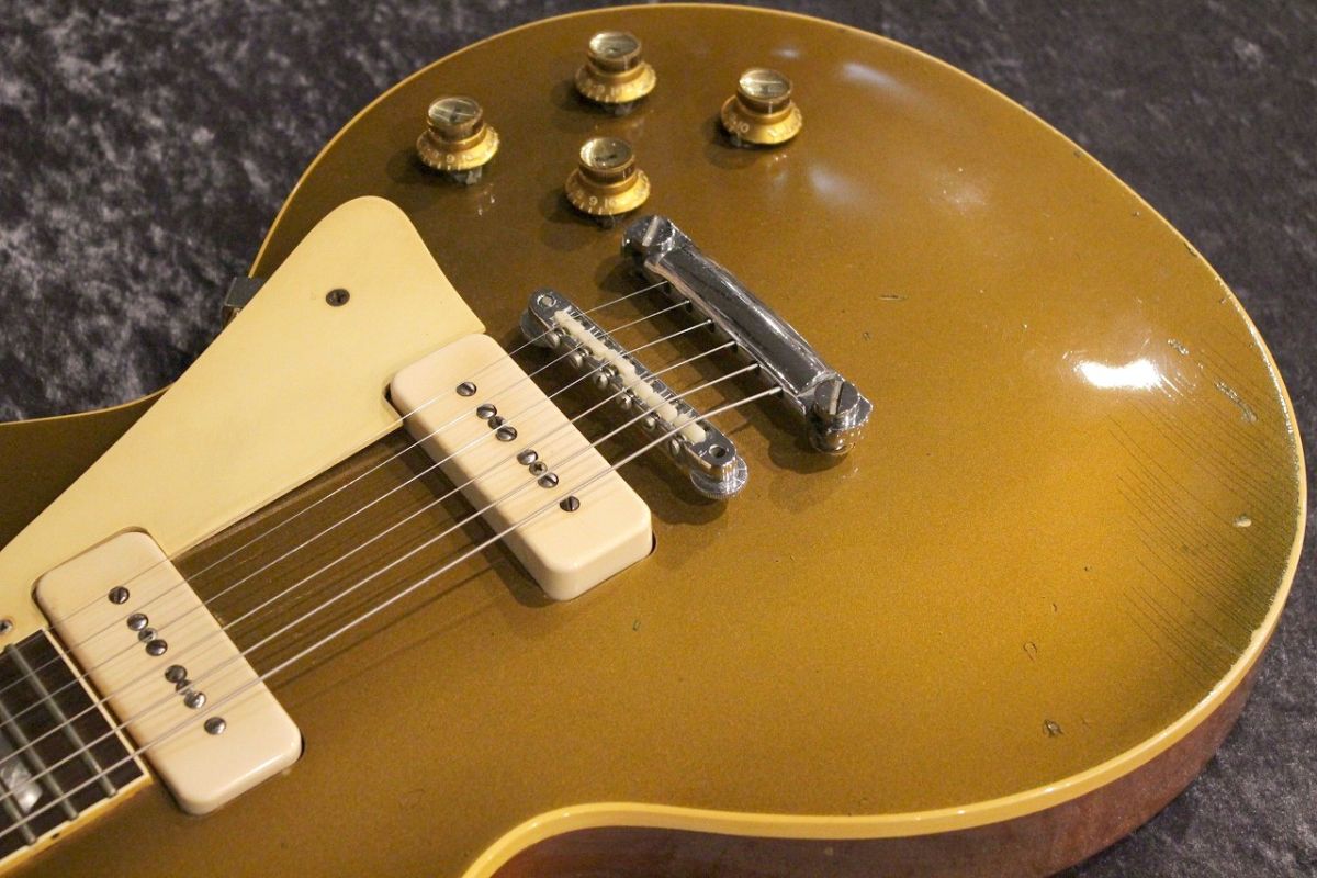ギブソン 金色装飾の武具 1968 Les Paul Standard Gold Top | 【クロサワ楽器店オンライン