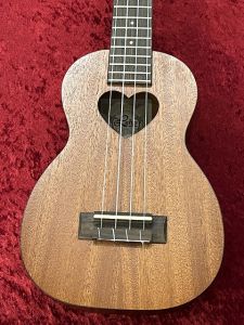 Leho LHUS-MM-HEART #5020509 【ソプラノサイズハートホールデザイン】【チューナー&ウクレレ教本プレゼント】