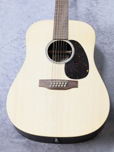 アコースティックギター、スプルースのアコースティックギター
