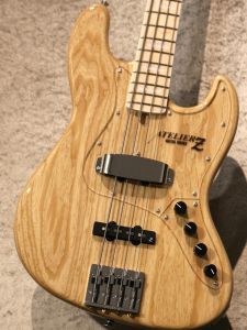 エレキベース 4弦 ナチュラル 71-VpvE8FrL._UF894,1000_QL80_.jpg