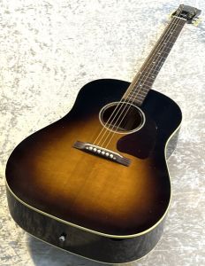 Gibson Murphy Lab 1942 Banner J-45 VS Light Aged 【S/N 21175037】