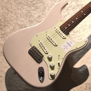 Fender USA Stratocaster 美品 付属品多数 Fender Ultra Luxe Stratocaster ®, Maple Fingerboard, 2-Color