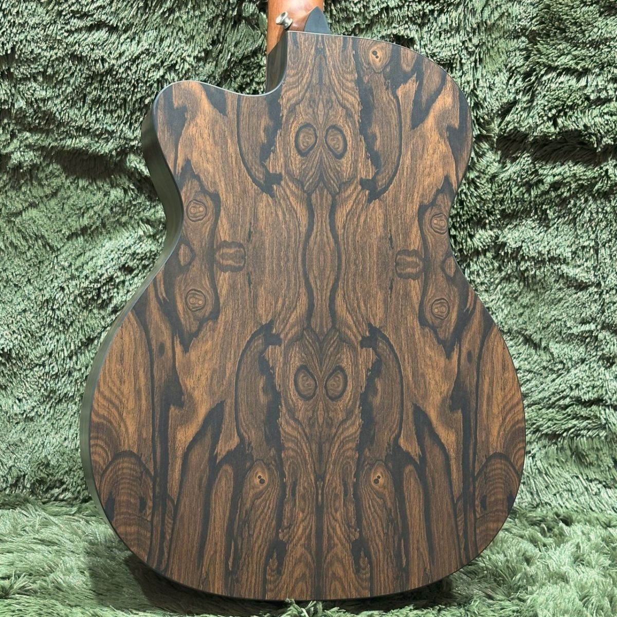 Martin OMC-X2E ZIR #2972737 | 【クロサワ楽器店オンラインショップ