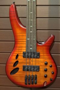トライブ スパイク エレキプレベース サンバースト デッドストック Fender '67 Jazz Bass - サンバースト / ローズ - ハイパー