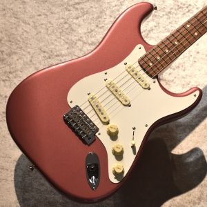 Fender Stratocaster レッド ハードケース付き 楽天市場】☆メンテナンス済！ハードケース付！Fender SELECT
